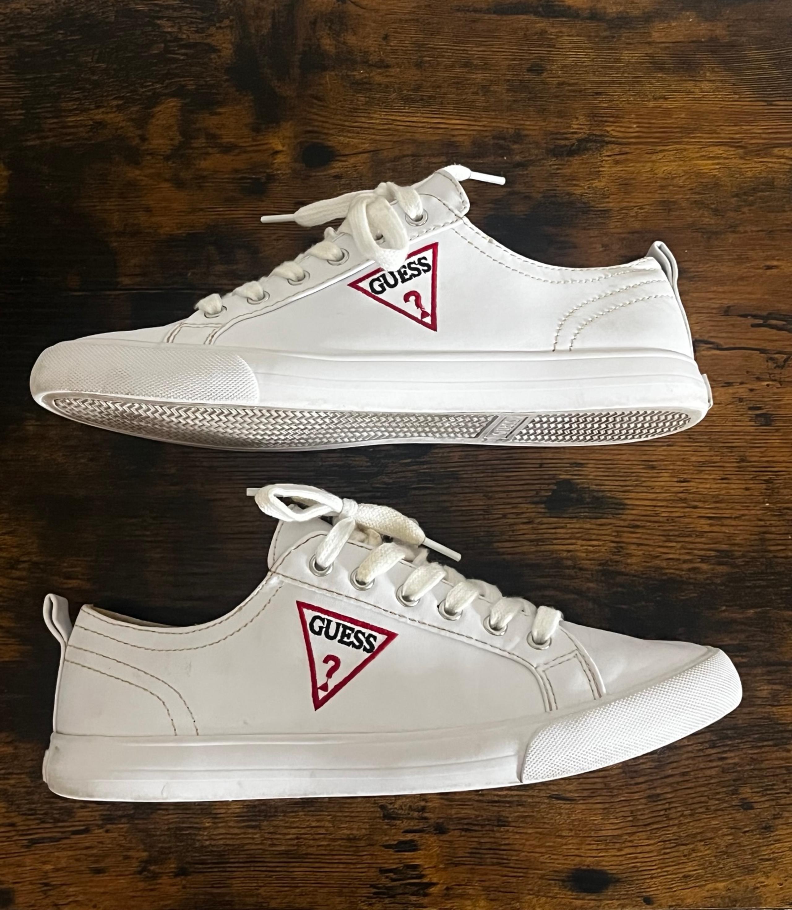 women’s white sneaker shoes size 8.5 - GUESS