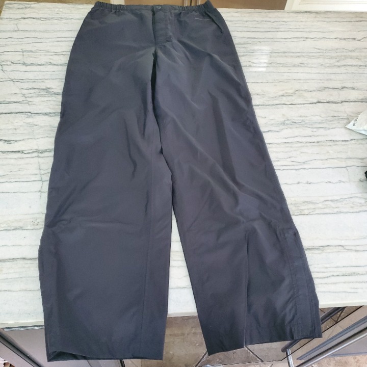 NWOT - Columbia Women's Omni-Tech Nylon Waterproof Black Pants RL8018 Size S