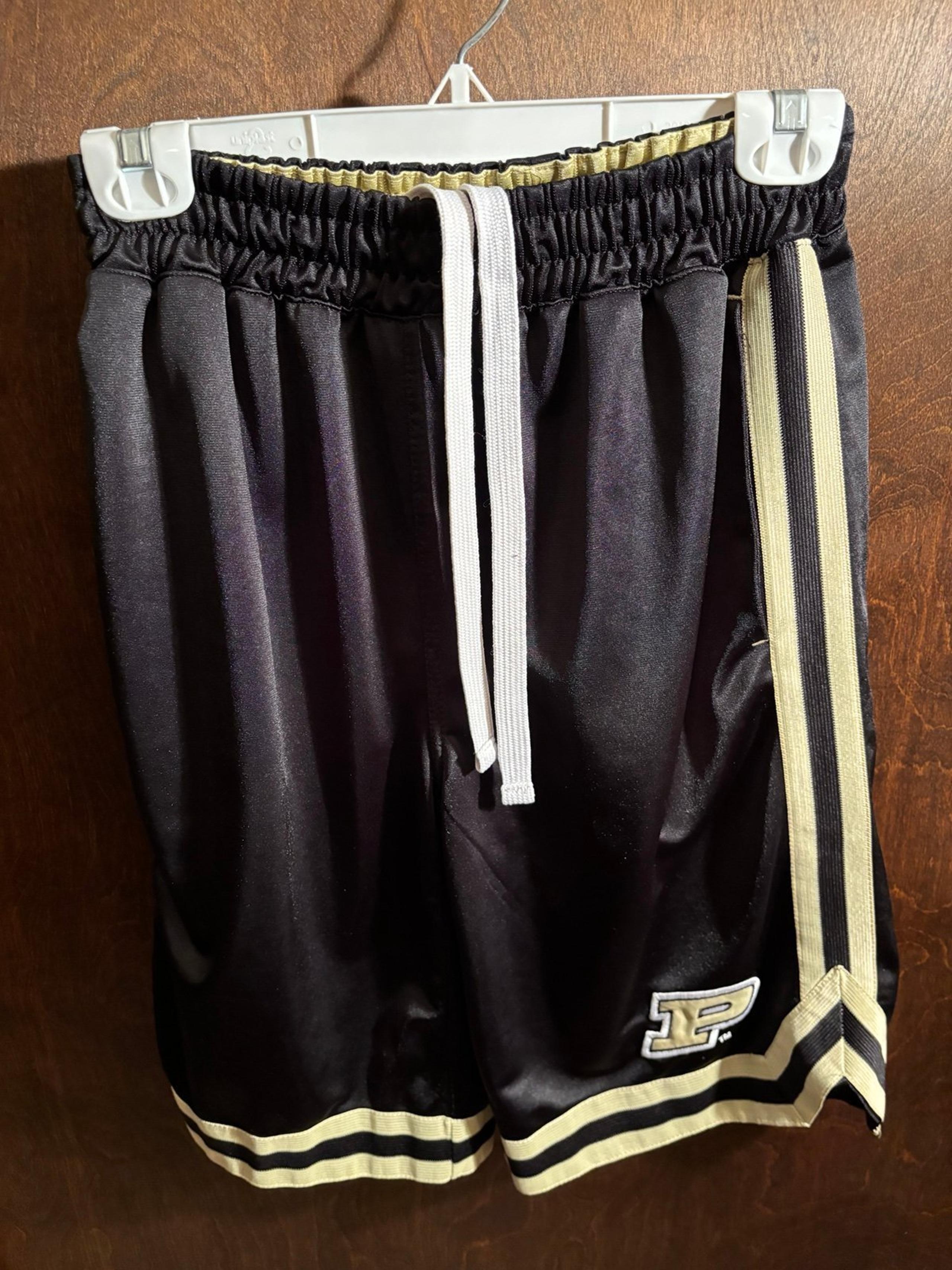 Purdue University Basketball Shorts Boys size Small