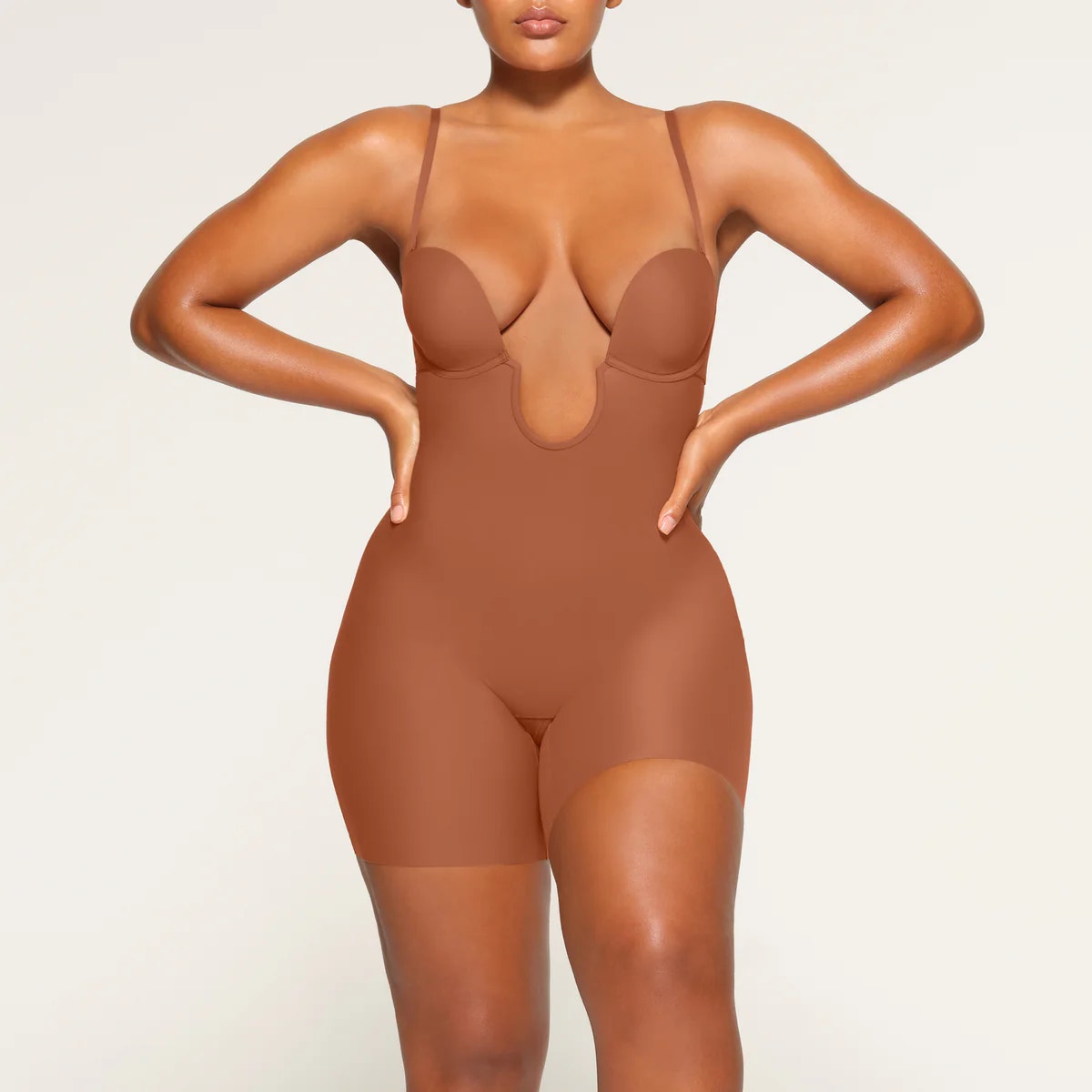 SKIMS Deep Plunge Shapewear Mid Thigh Bodysuit Bronze NWT Size 4X
