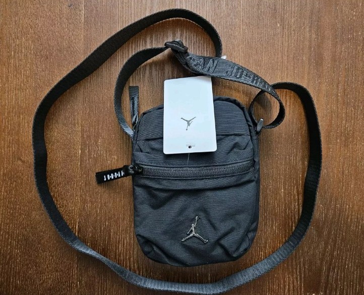 Nike Air Jordan Jumpman Airborne Festival Crossbody Sling Bag Black Unisex