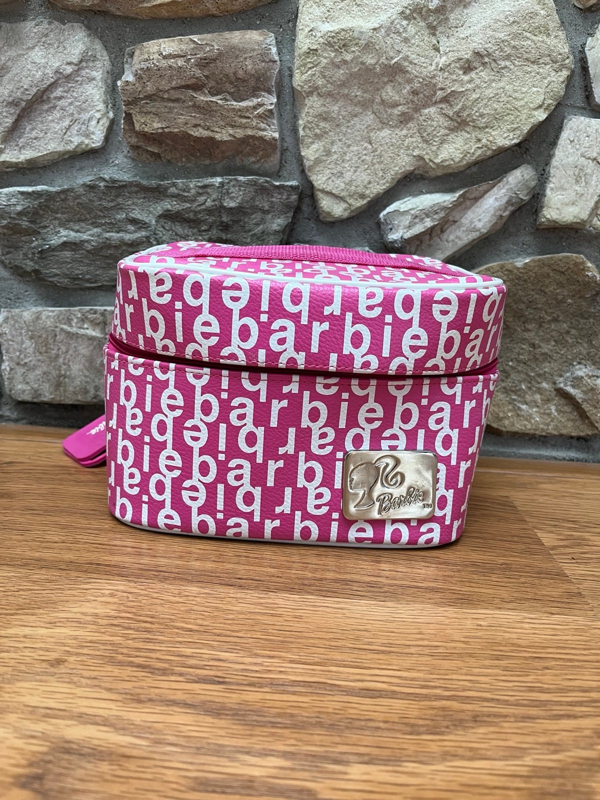 Mattel Barbie Pink Travel Carry All Makeup Cosmetics Train Case Bag Toys R Us