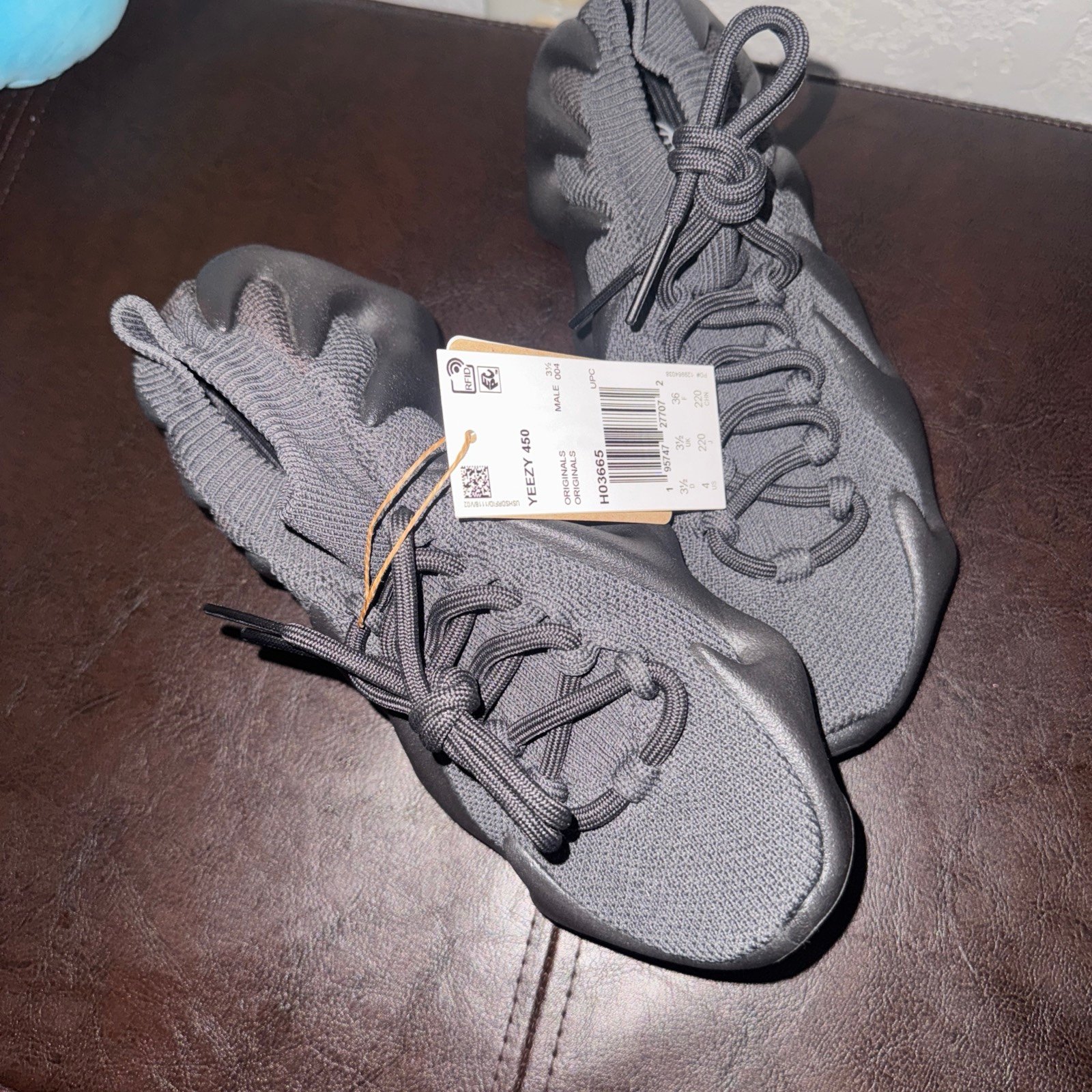 Size 4- adidas Yeezy 450 Utility Black 2022 HO3665
