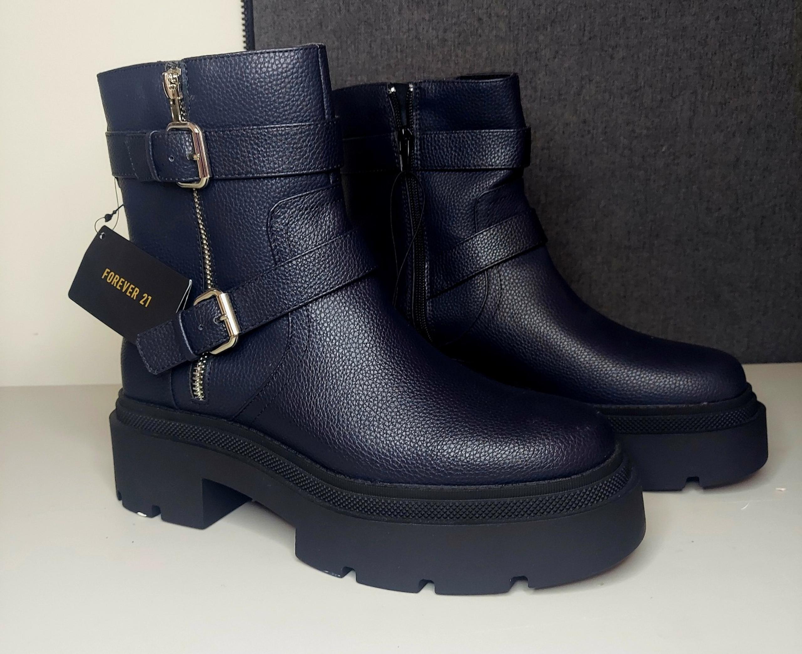 FOREVER 21 Buckled Lug-Sole Booties, Women's Size 7, Black Color.