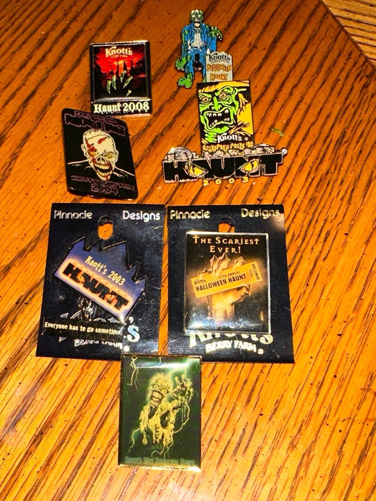 vintage knotts scary farm Halloween pin lot