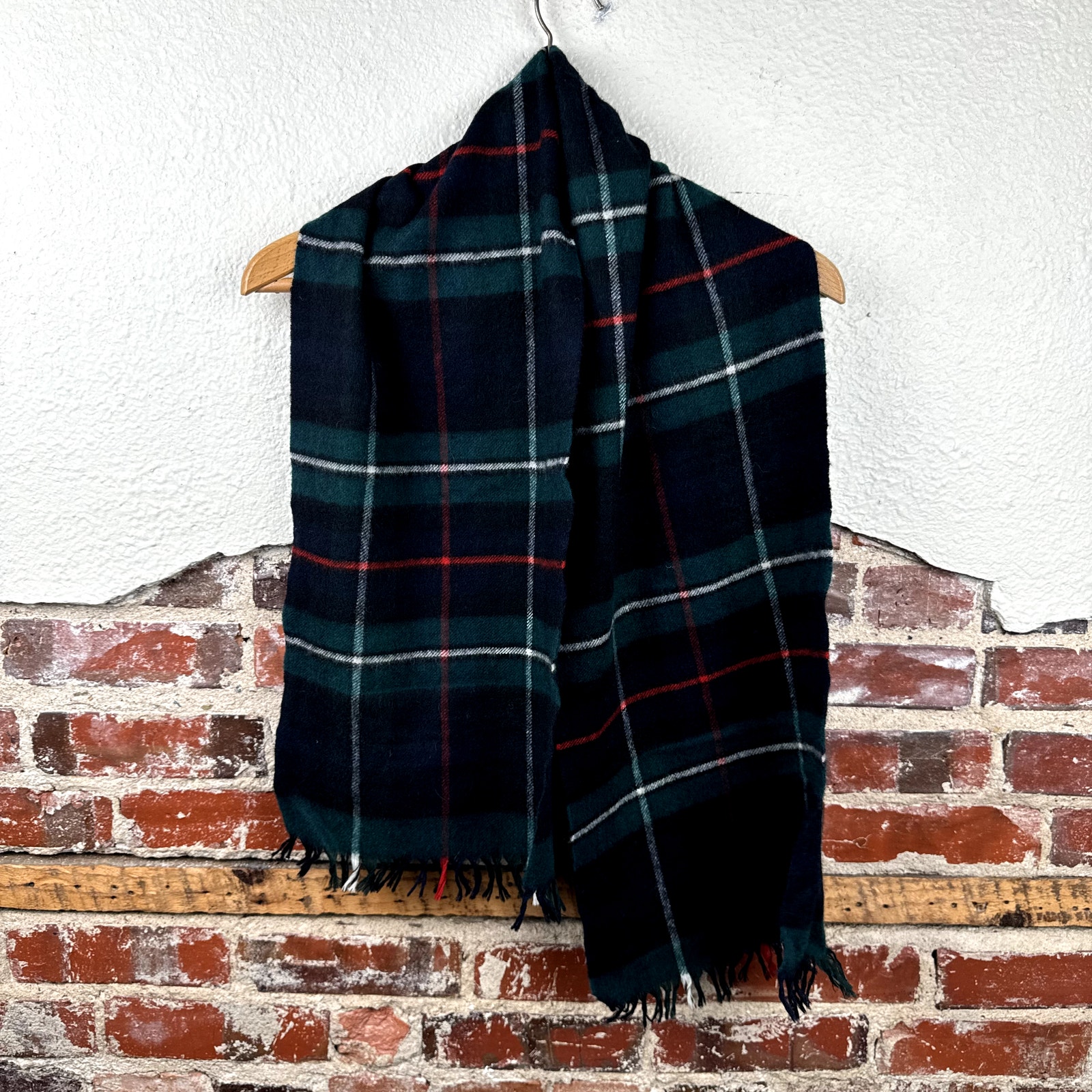 Vintage Johnstons of Elgin Scarf 11.5x53 Blue Green Plaid Cashmere Wool Scotland