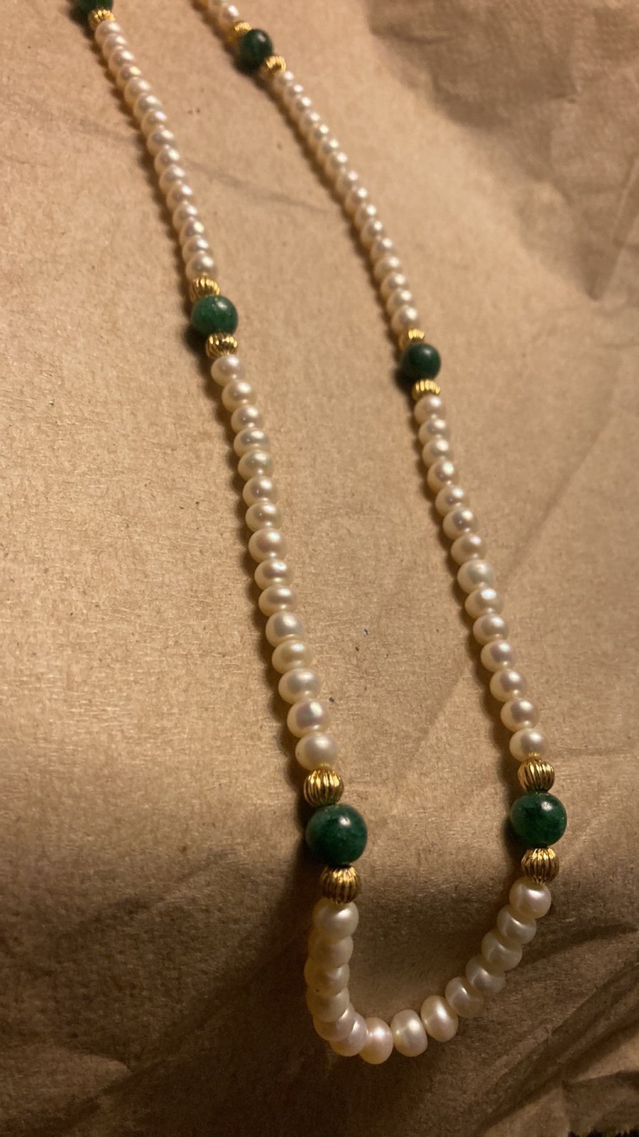 Pearl necklace w/ jade accents wraparound Mid Century