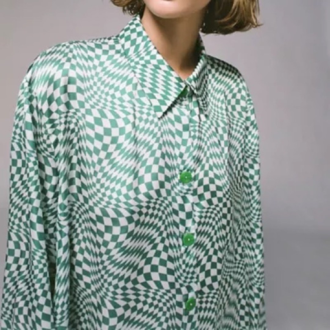 Lisa Says Gah KJ Plumb Bailey PJ style top in Green warp check Medium