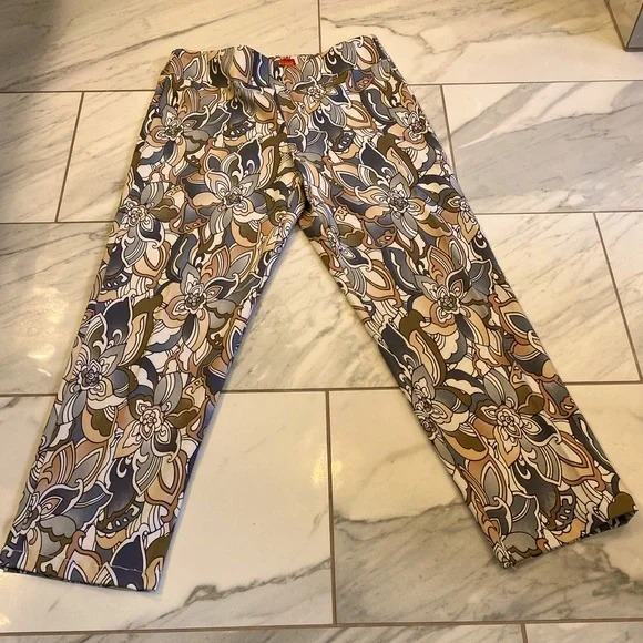 Pants Size 10 Floral Pattern