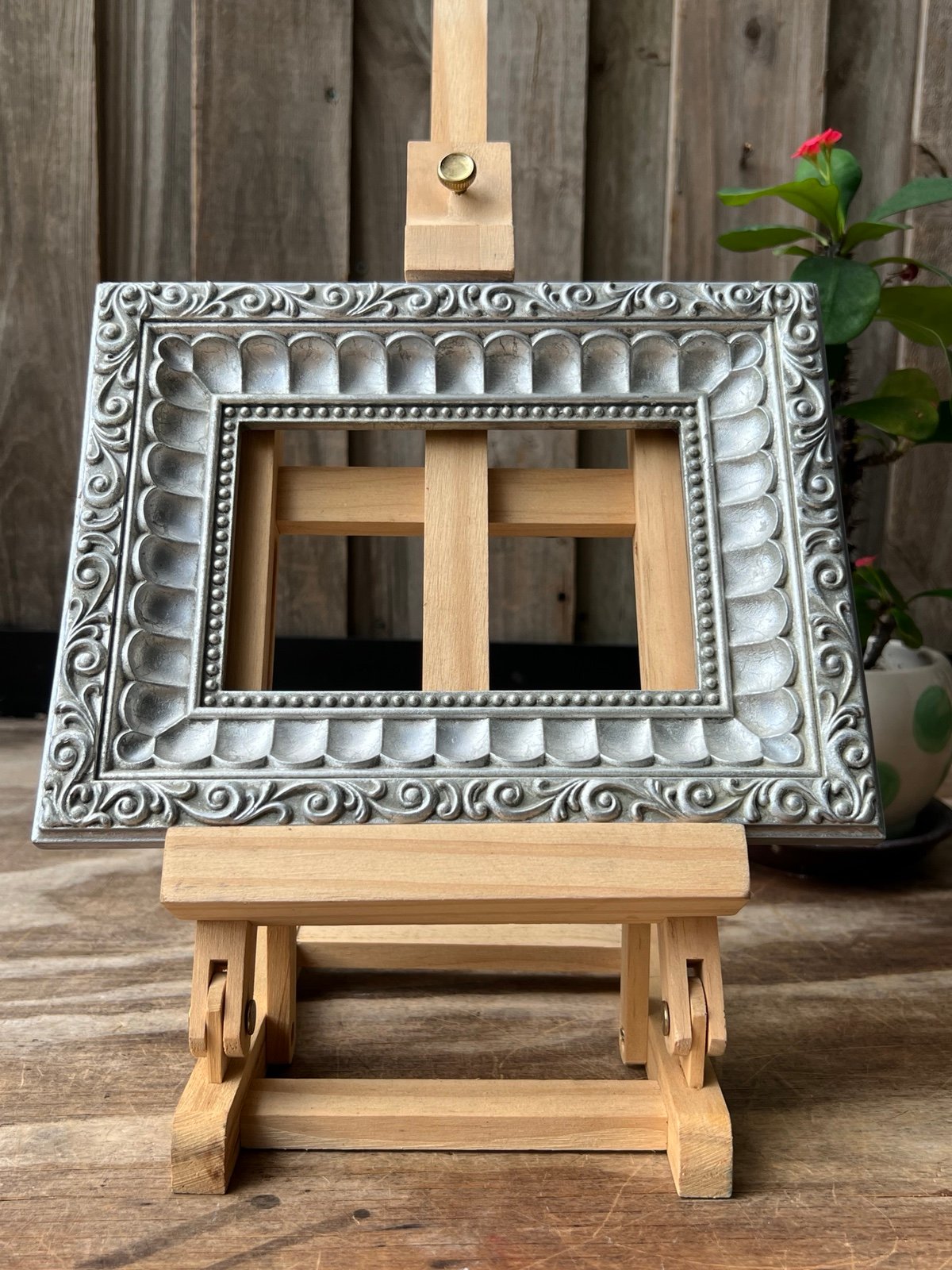 Vintage 4x6 Ornate Scroll Ripple Studded Small Gallery Plein Aire Picture Frame