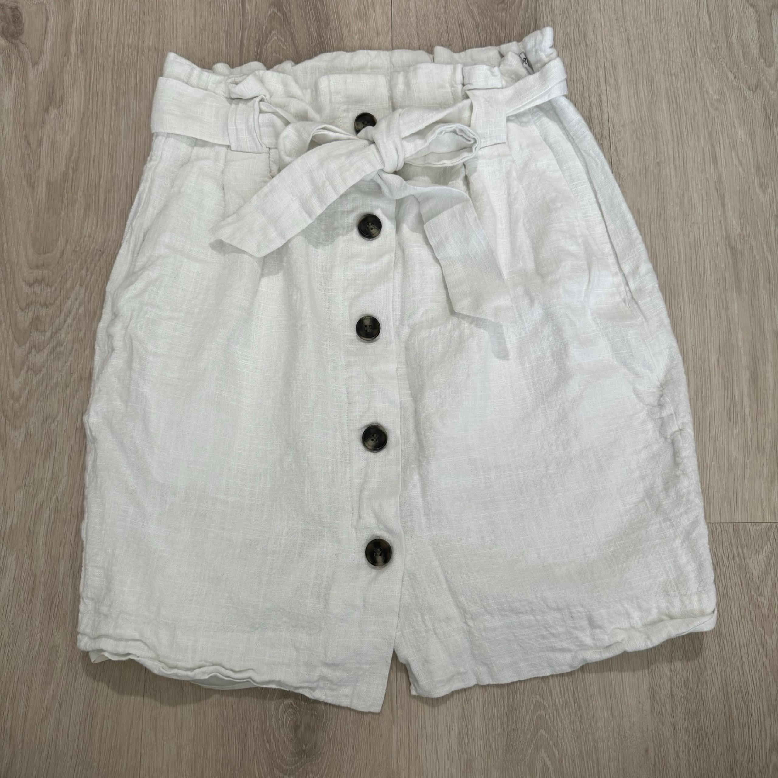 white linen paperbag button down belted side pockets mini skirt bottom dress - H&M