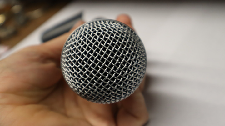 Shure SM58 Microphone m12925b
