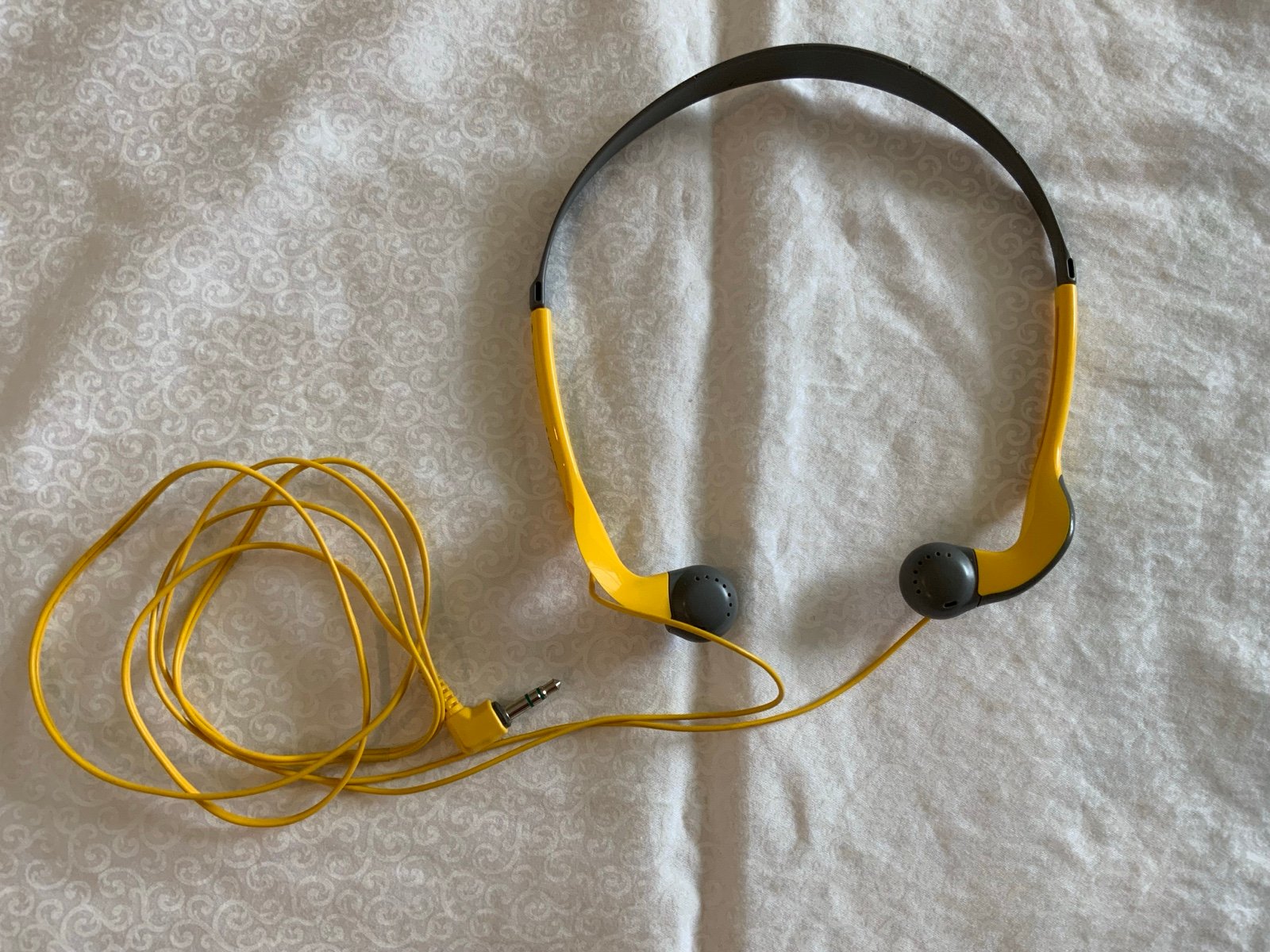 VTG Sony Sports MDR-W20G Headphones Yellow Walkman WORK