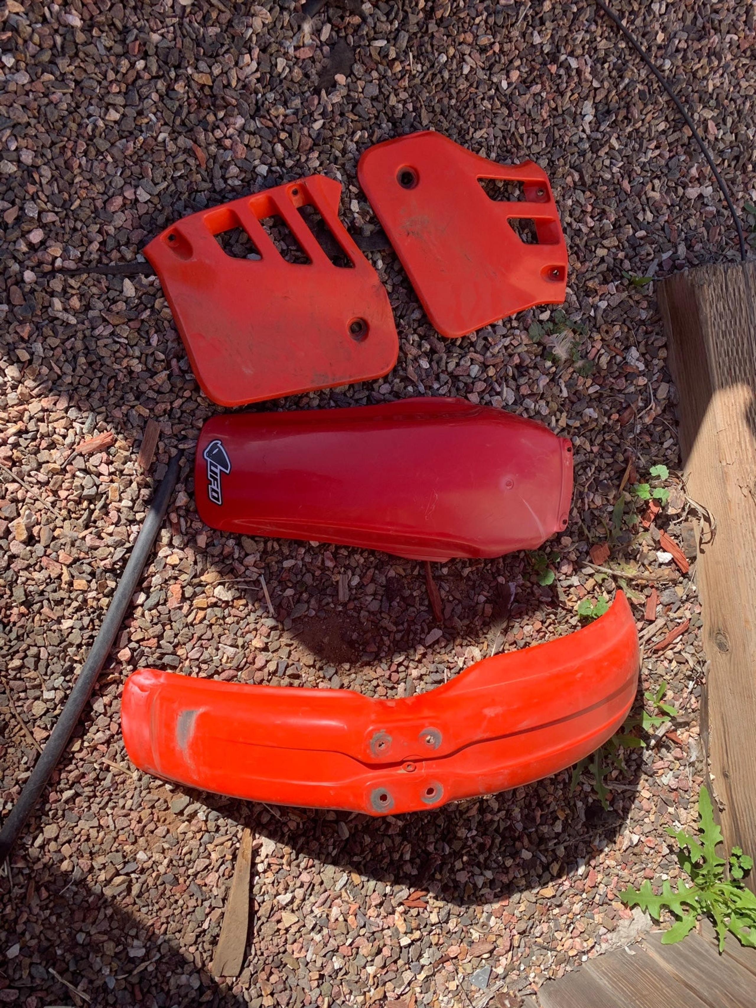 1987 honda cr125 plastics shrouds
