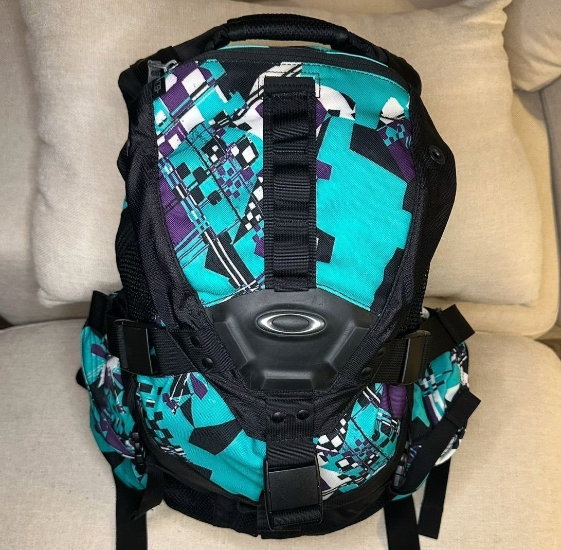 Oakley Teal and Black Graphic Backpack