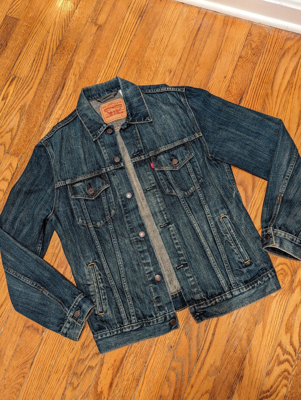 ❄️ AUTHENTIC ⛄ Button down Levi Jean Jacket