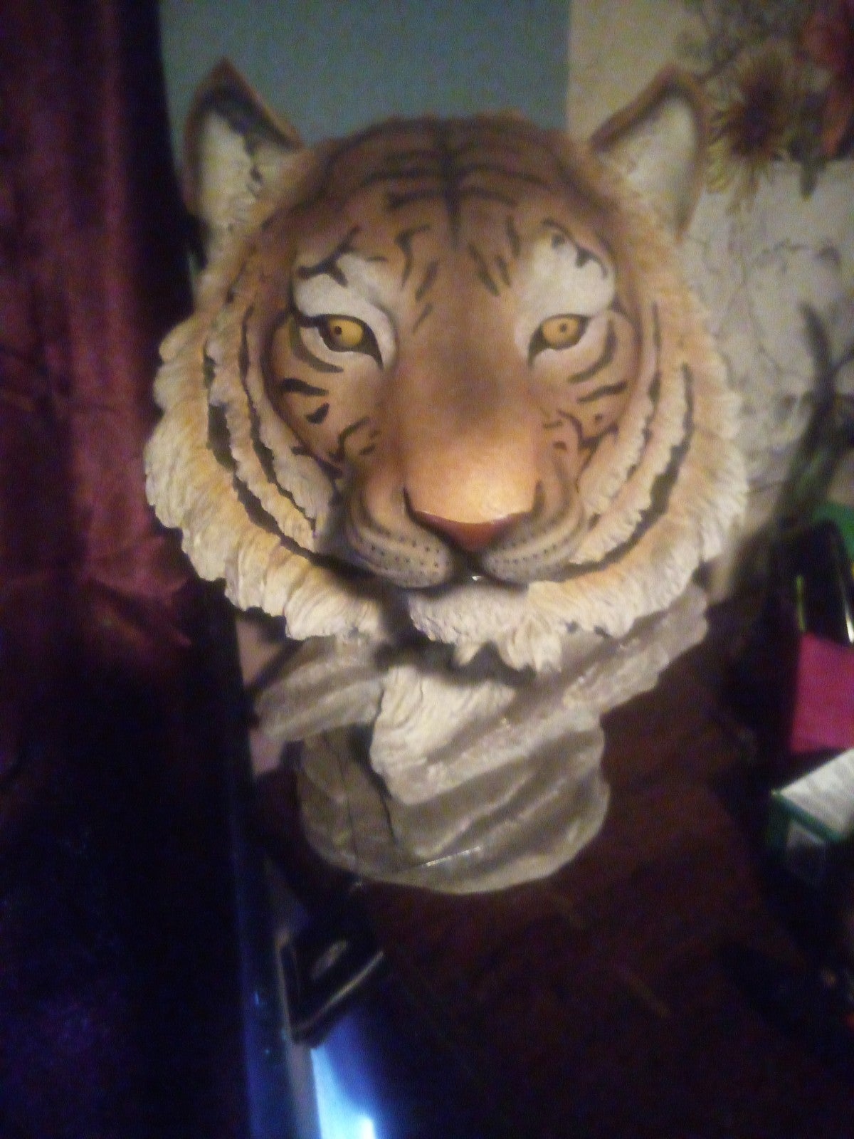 Tiger Head Statue (Limited Pieces)