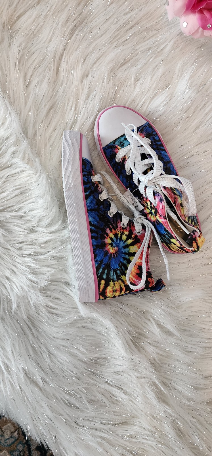 New Children's Place Girls Tie-dye sneakers