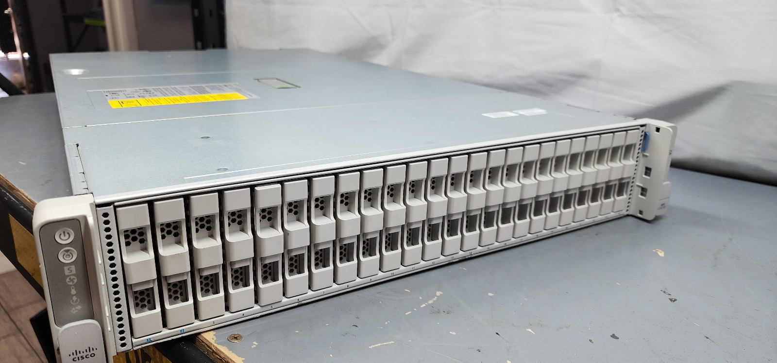 Cisco C240 M5 2x Xeon Gold 6142 2.6GHz 768GB 26-Bay Server -UCSC-C240-M5SX