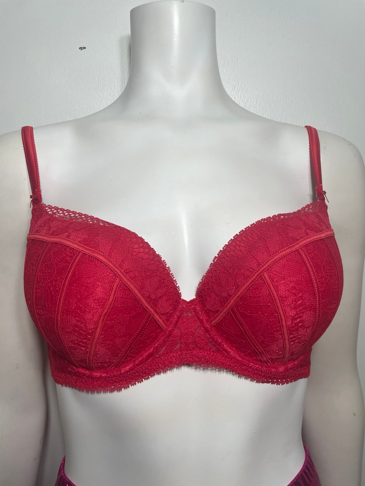 32D Eve’s Temptation Red Balconette Bra Push-up convertible straps lace NWT