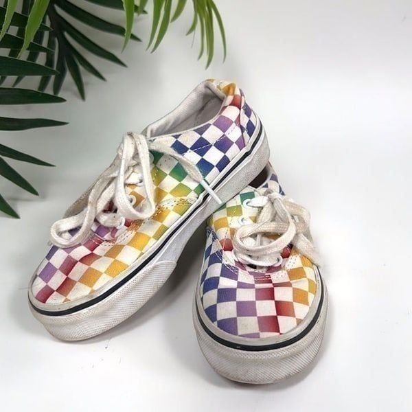 Vintage Y2K Kids Vans Rainbow Checkered Indie Skater Casual Sneakers / Size: 11