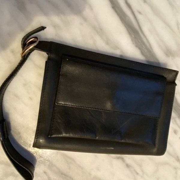 Wristlet Unisex Italian Black Leather Purse Pre-owned