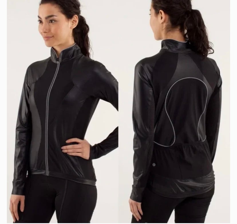 Lululemon ruffle paceline back pockets thin stretch black reflective trim jacket