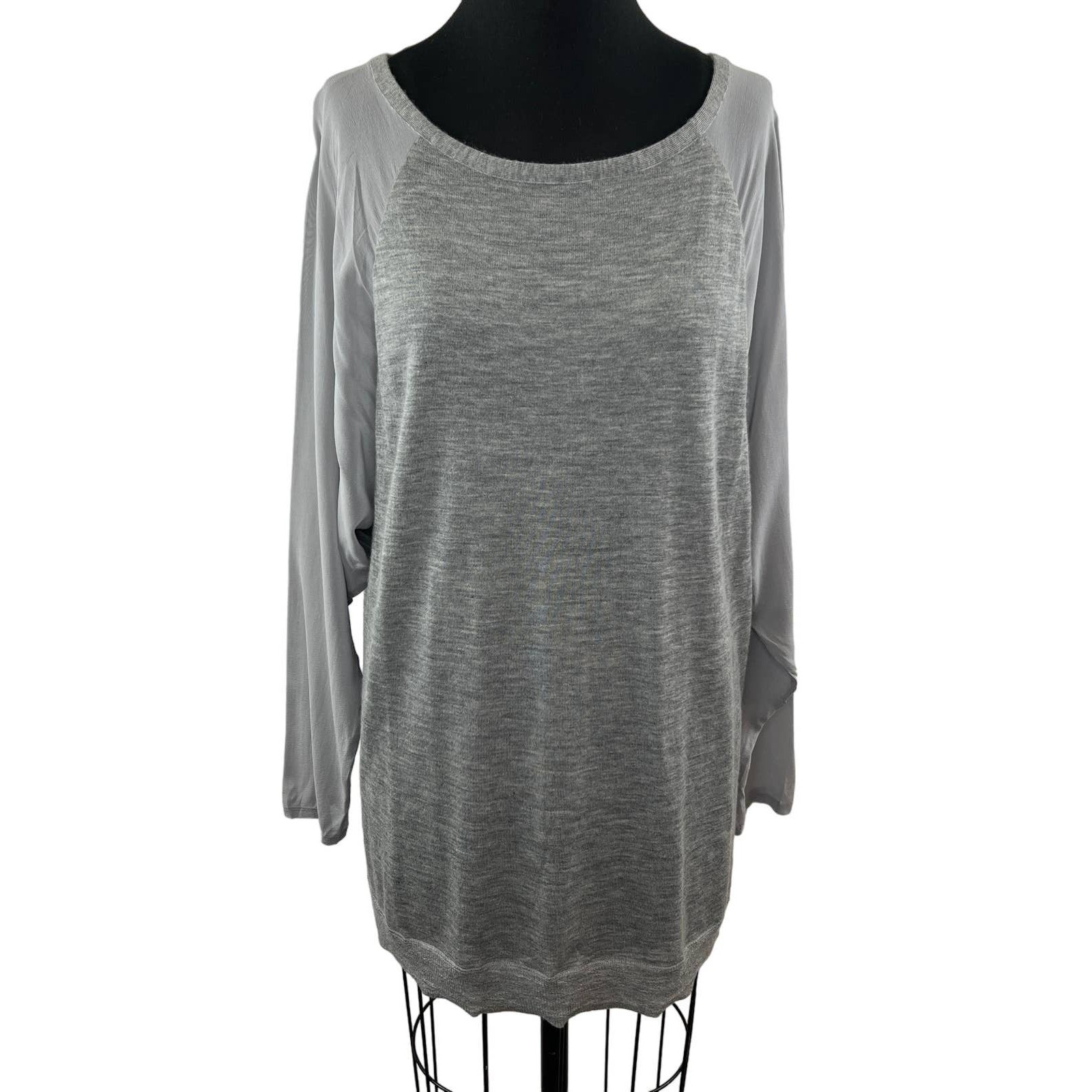 VINCE Light Gray Heather Cashmere Tunic Top with Stretch-Silk Sleeves Scoop L