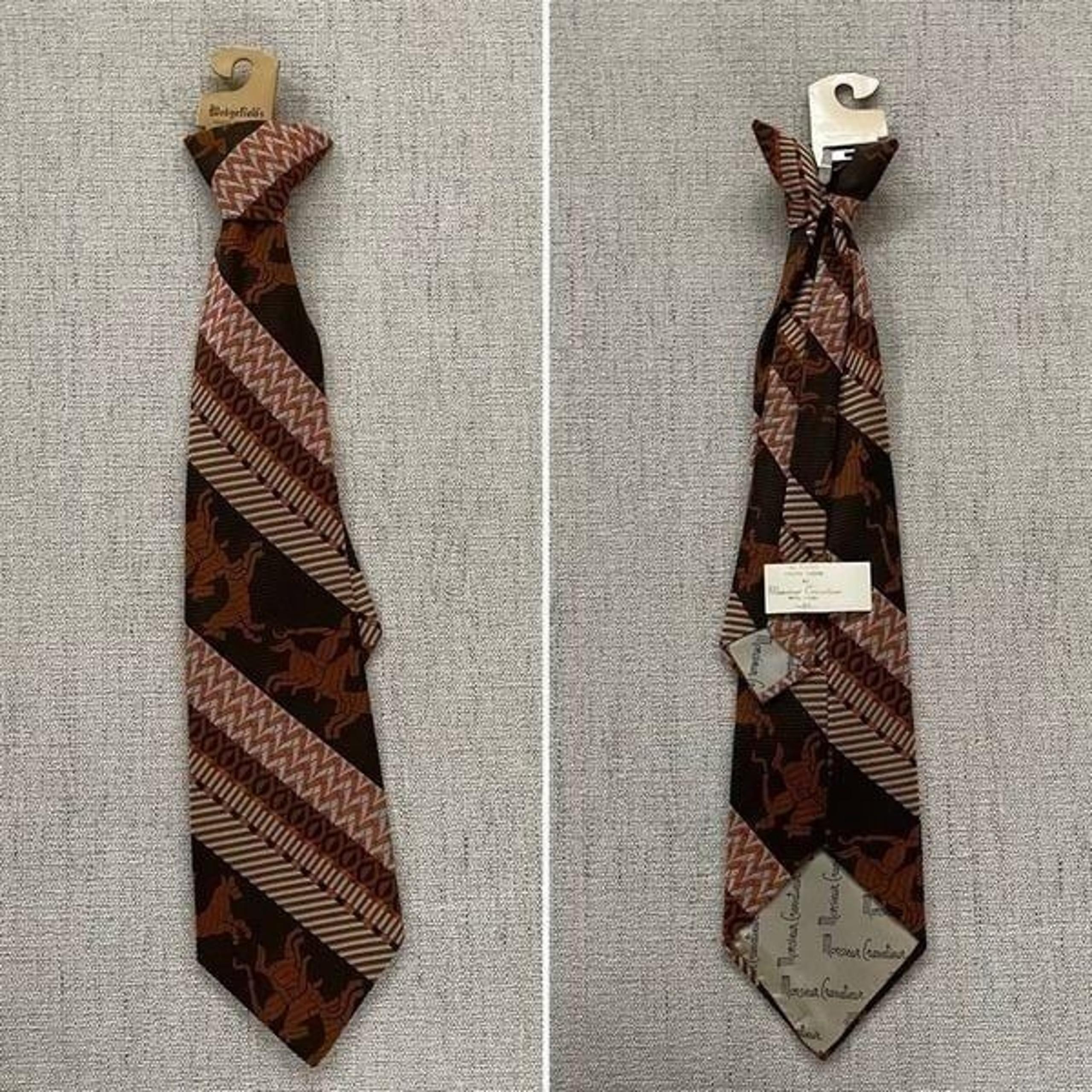 NWT NOS Vintage 70s Wedgefield’s Monsieur Cravat Clip On Neck Tie