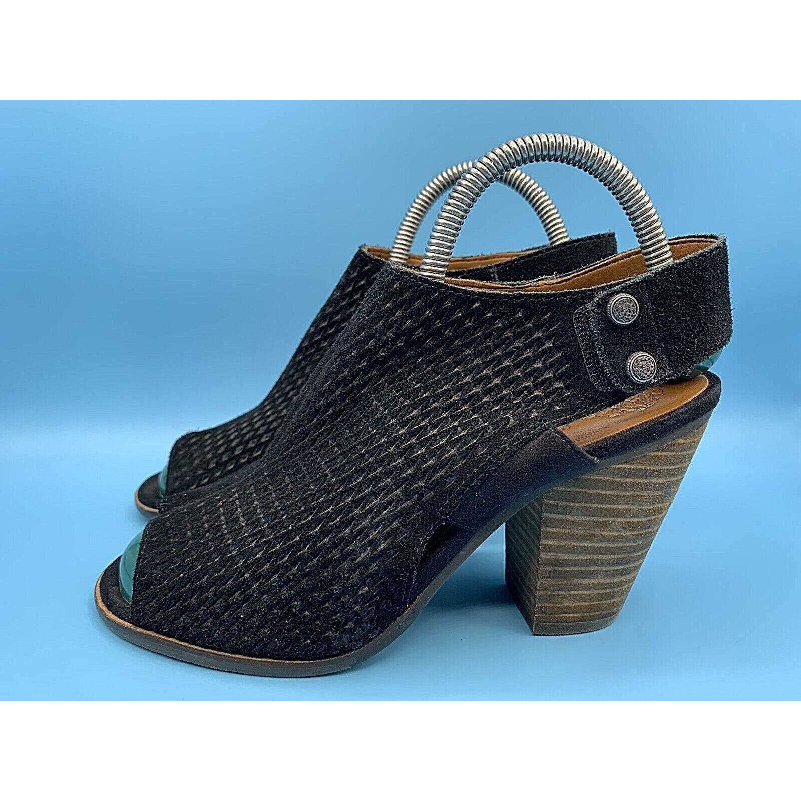 Vince camuto dastana best sale sandal