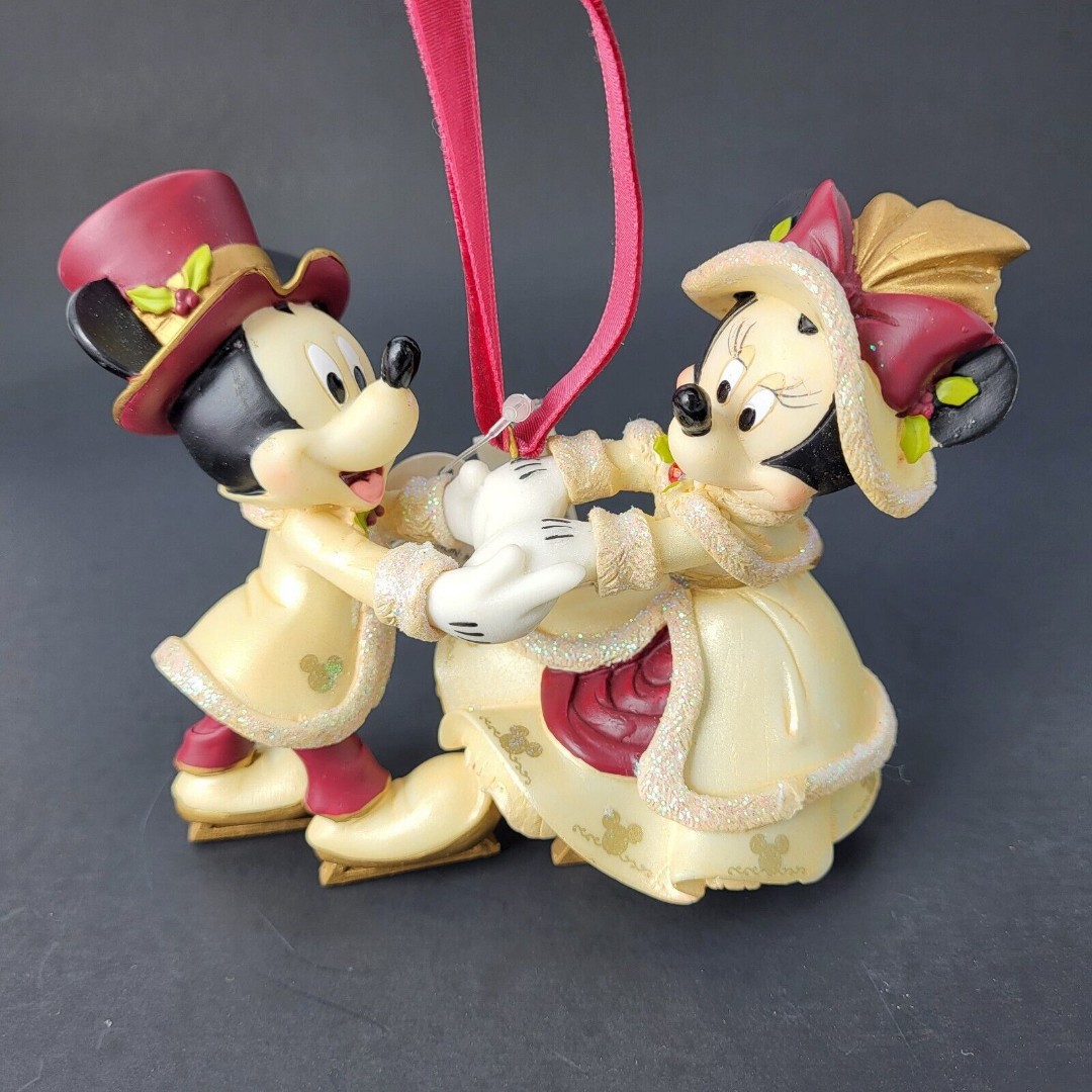 Disney Parks Victorian Mickey & Minnie Ice Skating Ornament Christmas Tree Decor