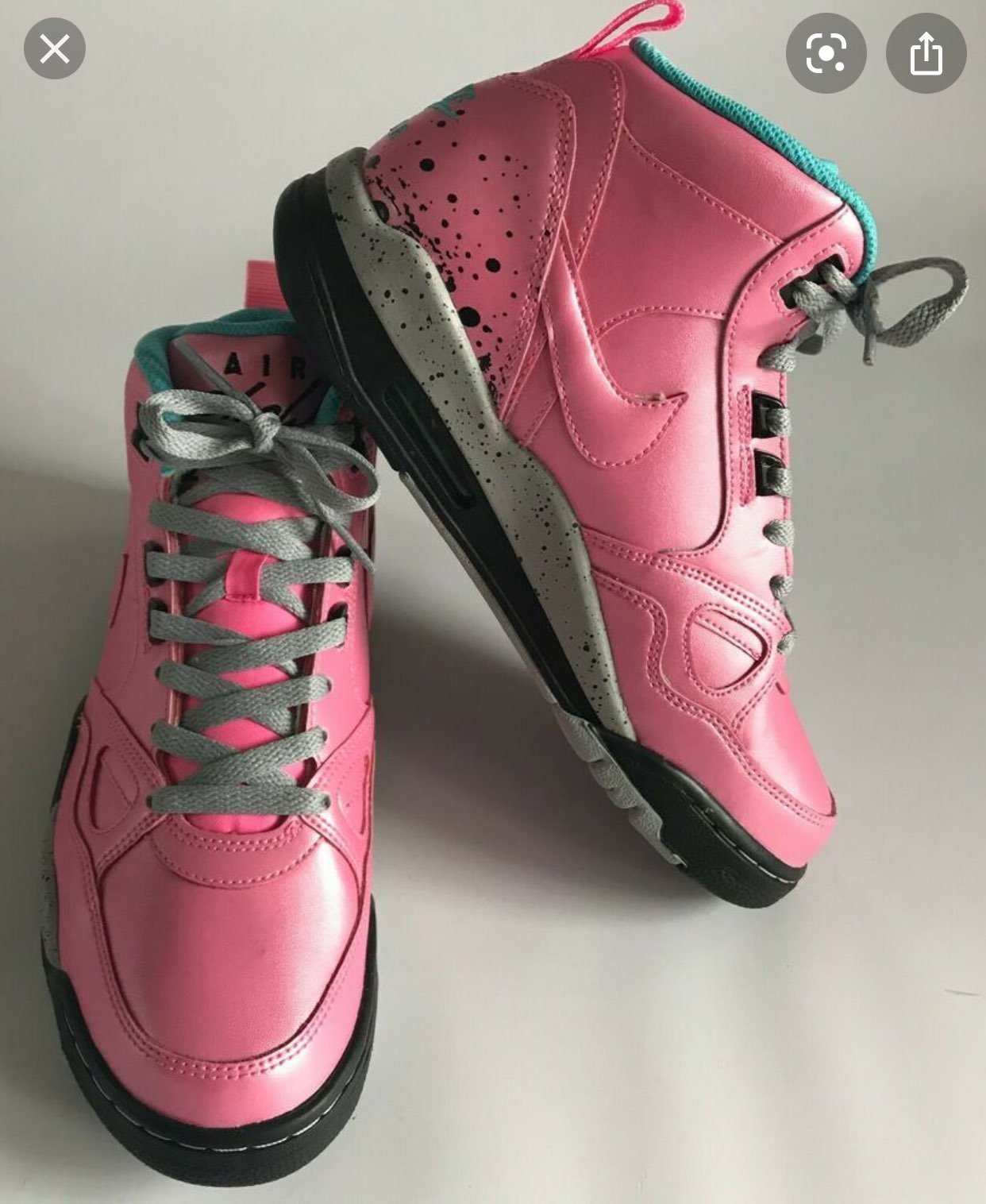 Nike flight 2013 sneakers