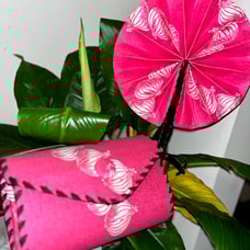 purses and handbags