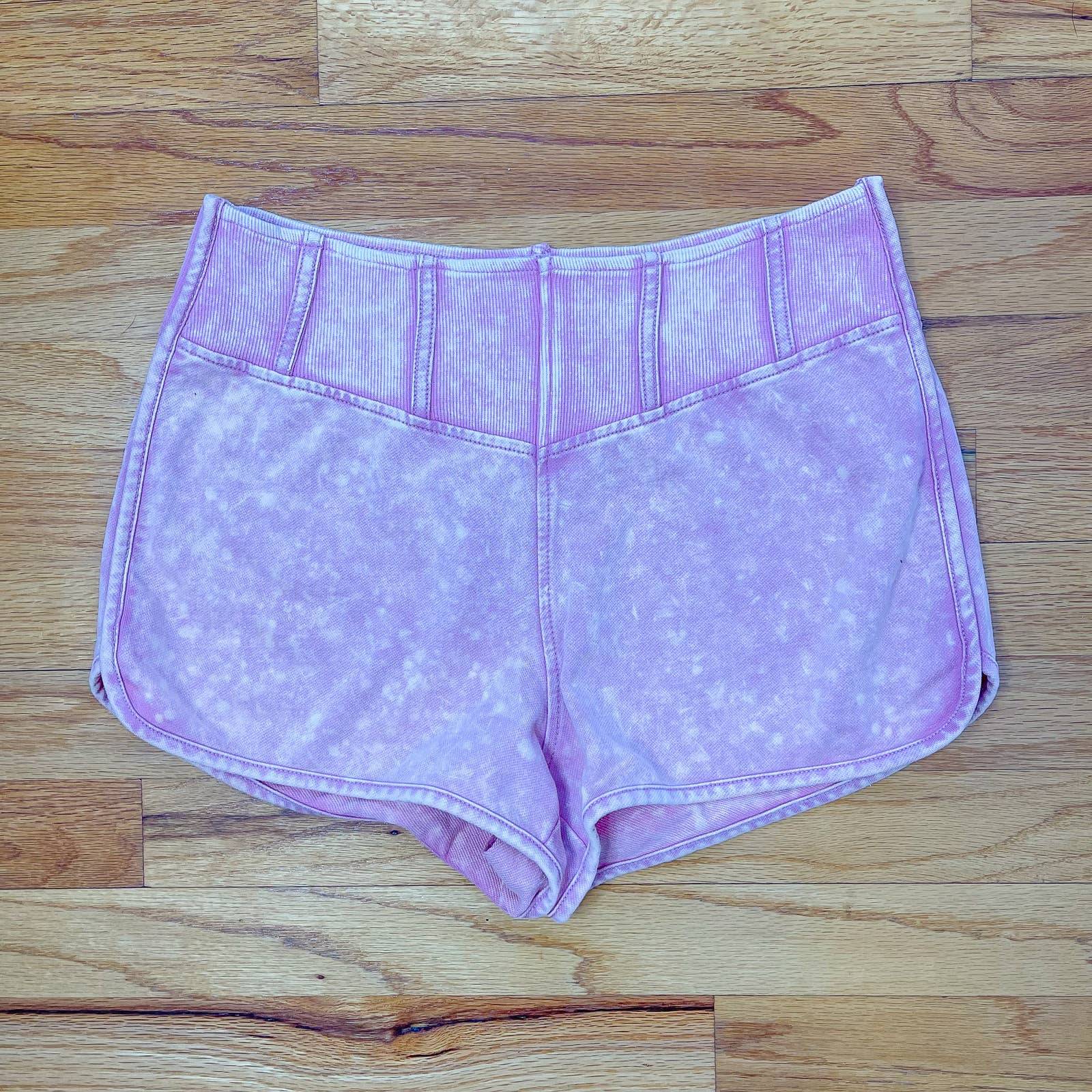 NWT Le Lis Pink Acid Wash High Rise Booty Shorts Size Small