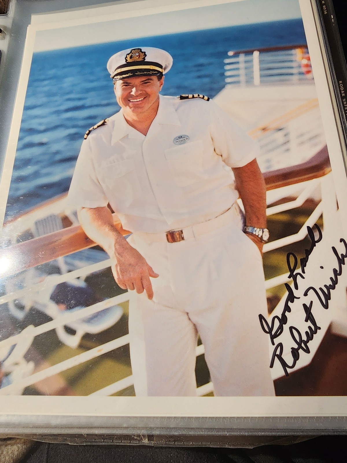 SignedRobert Urich Signed / Autographed Photo 8x10; Character Love Boat w/coa