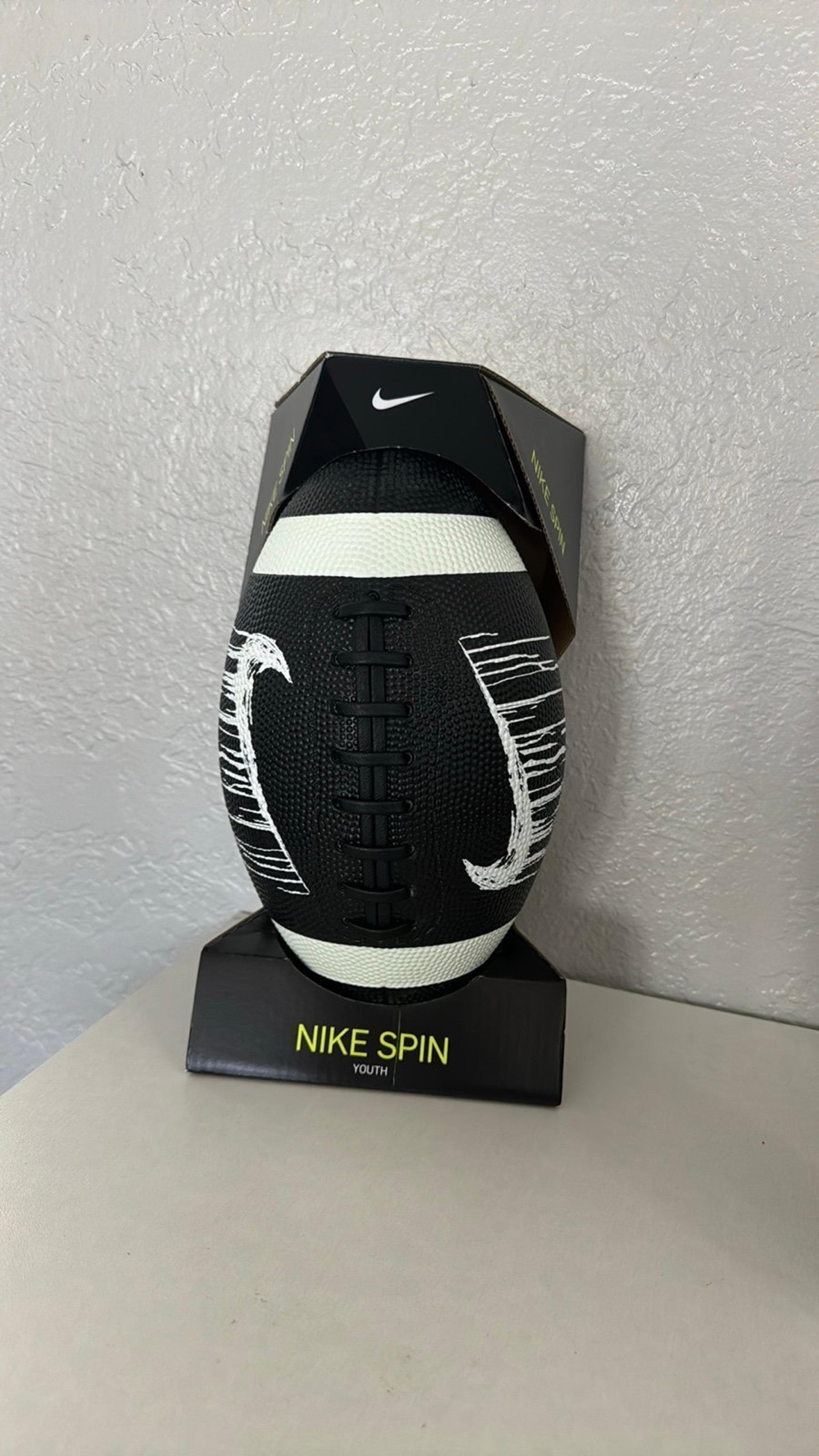 Nike Spin Official Size Colored Footballs (Youth, Grey/Black/White