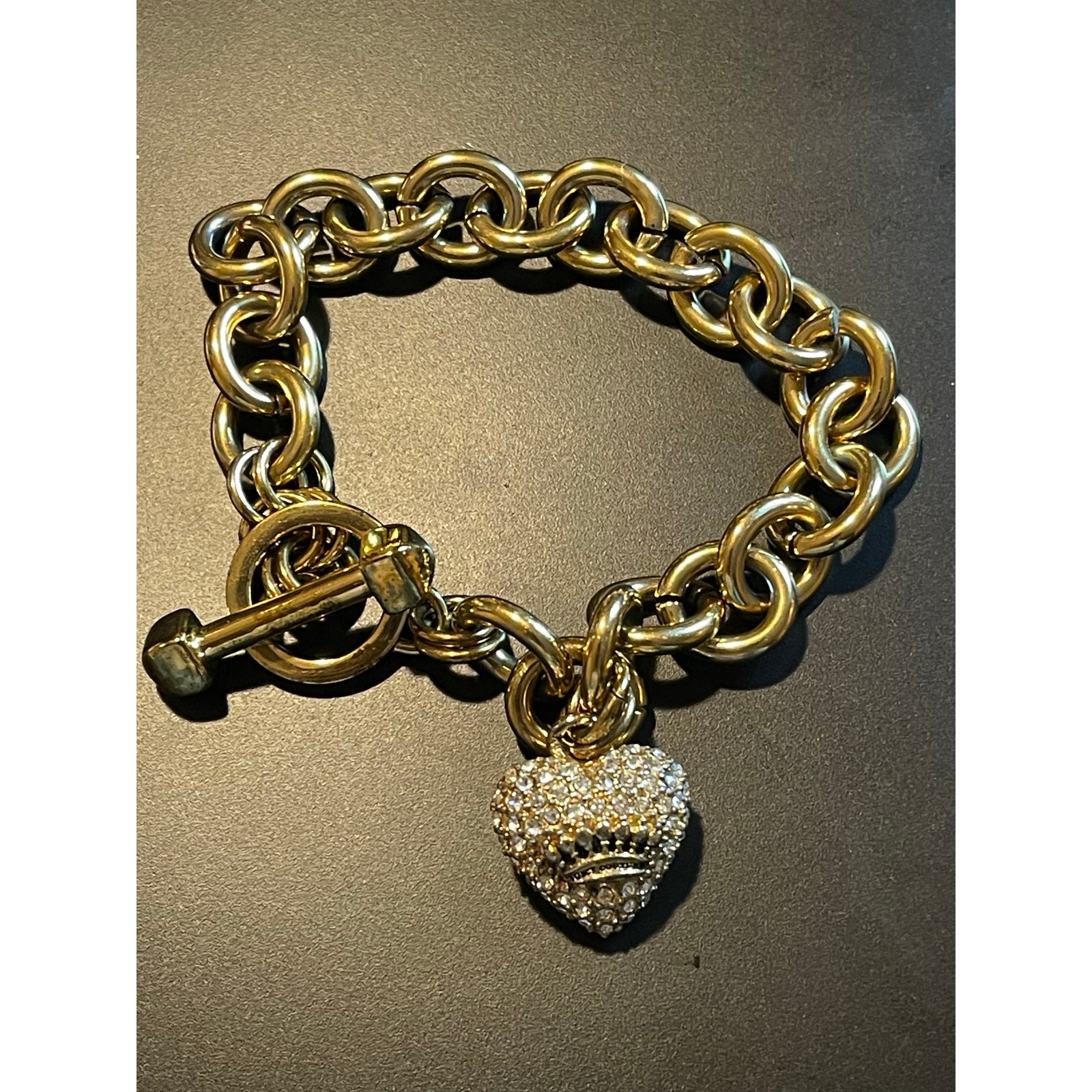 Vintage Juicy Couture bracelet with one built in bling heart charm