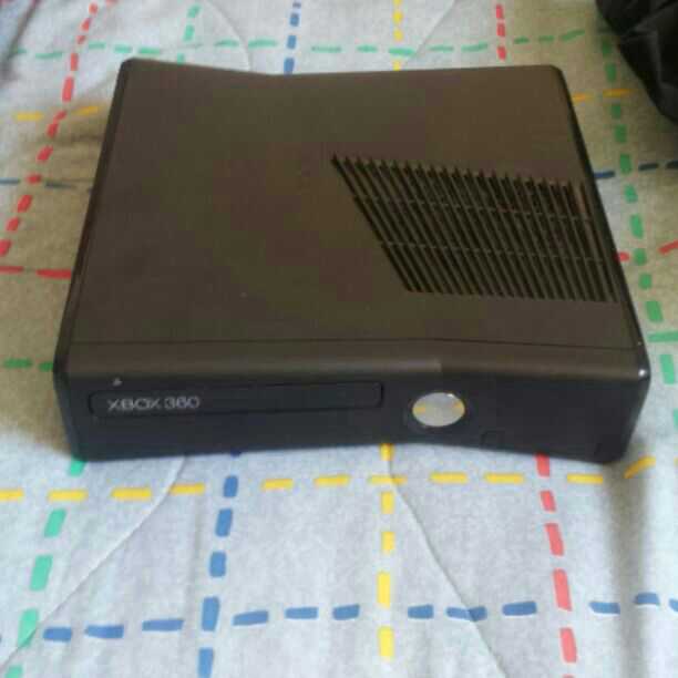 Xbox 360 slim