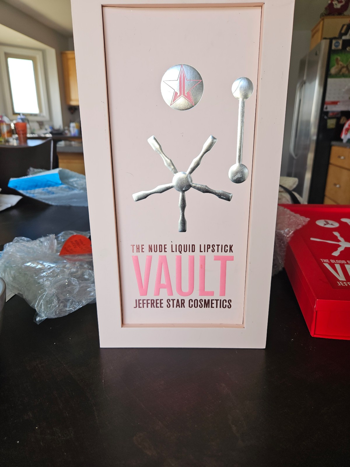 Jeffree Star Nude vault