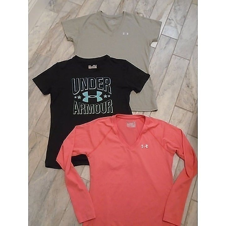 Under Armour women's Small (Semi/Fitted) Heatgear 3-shirt BUNDLE