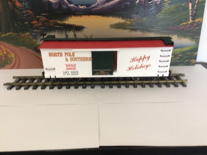G-SCALE NORTH POLE & SOUTHERN #30647 BOX CAR