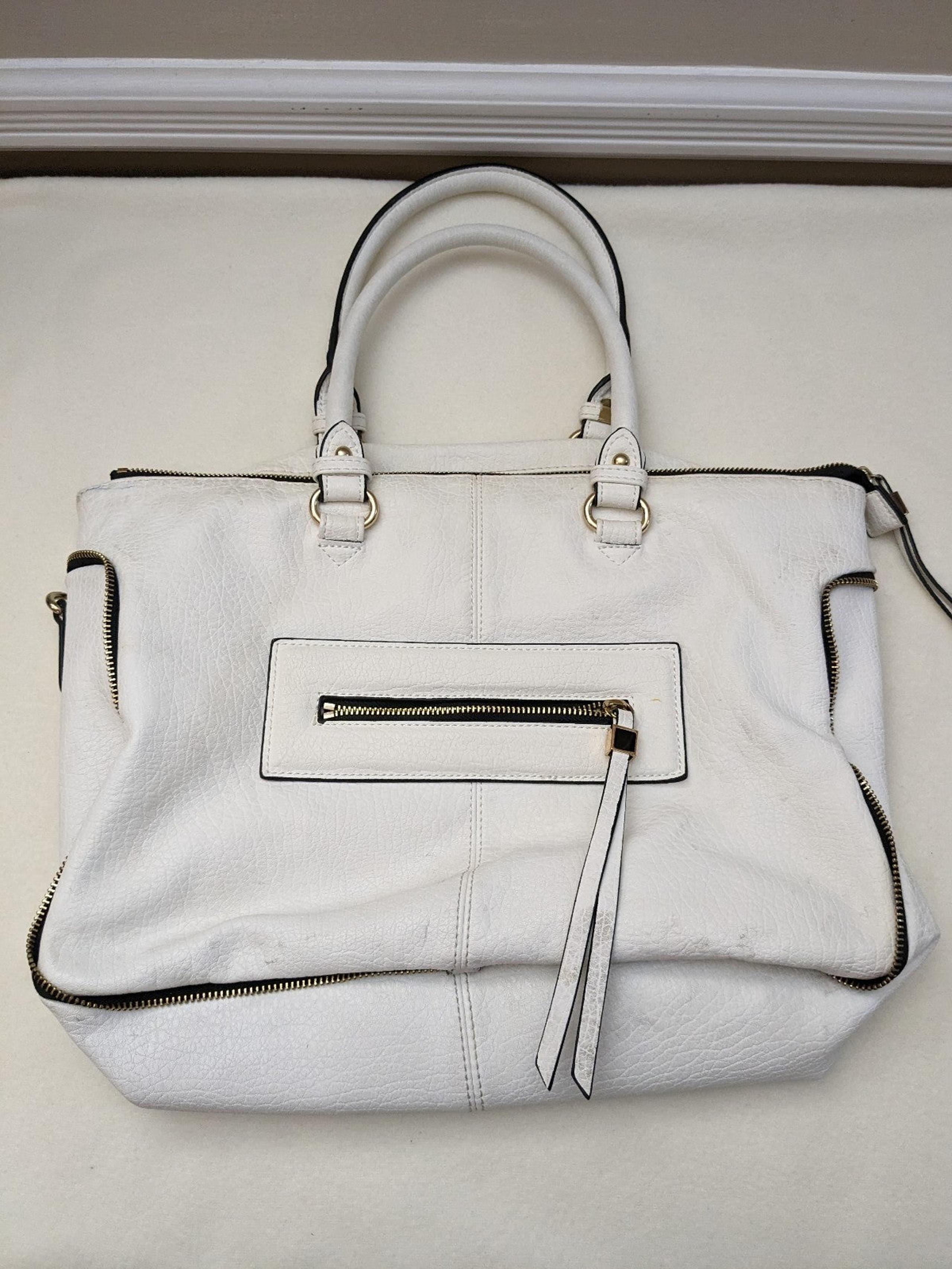 Women's White URBAN EXPRESSIONS LARGE HANDBAG.