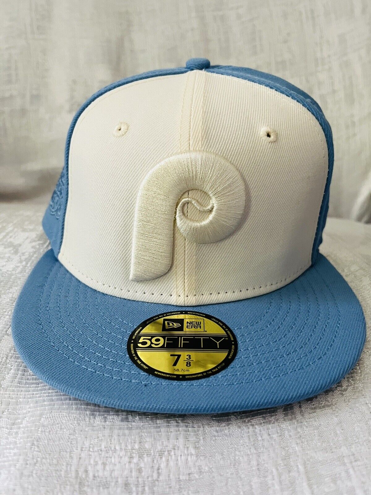 New Era Philadelphia Phillies World Series Patch Jordan Sky 59Fifty 7 3/8 Hat