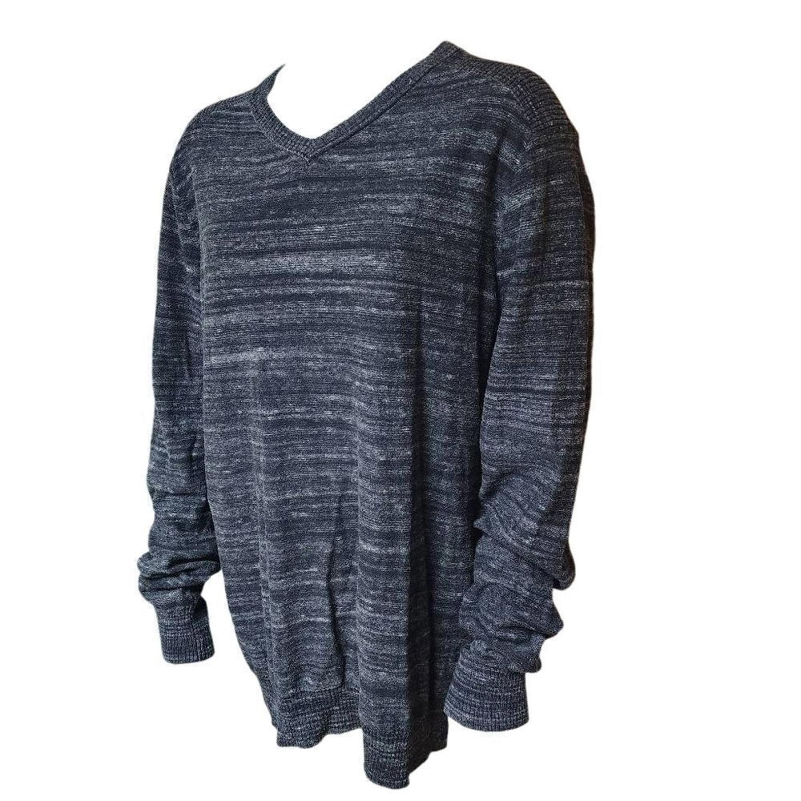 Rock &Republic Gray & Black V-Neck Sweater (L)