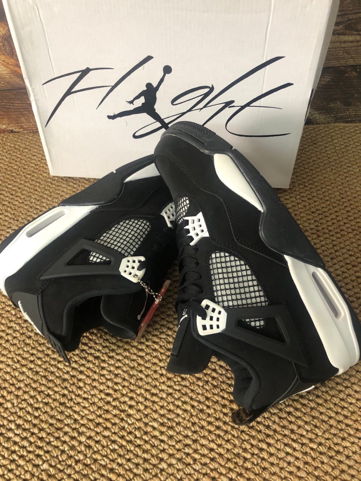 Jordan White Thunder Men Sz 11