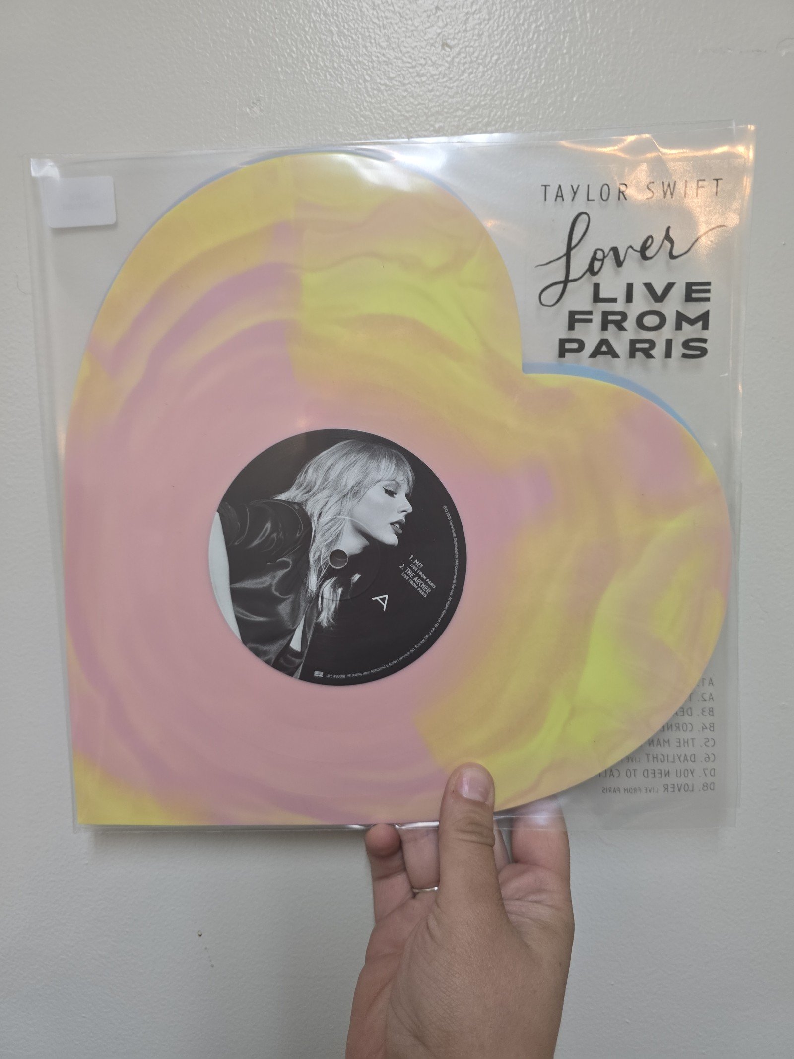 Taylor Swift Lover live in Paris UNOPENED STILL IN SHIPPING BOX