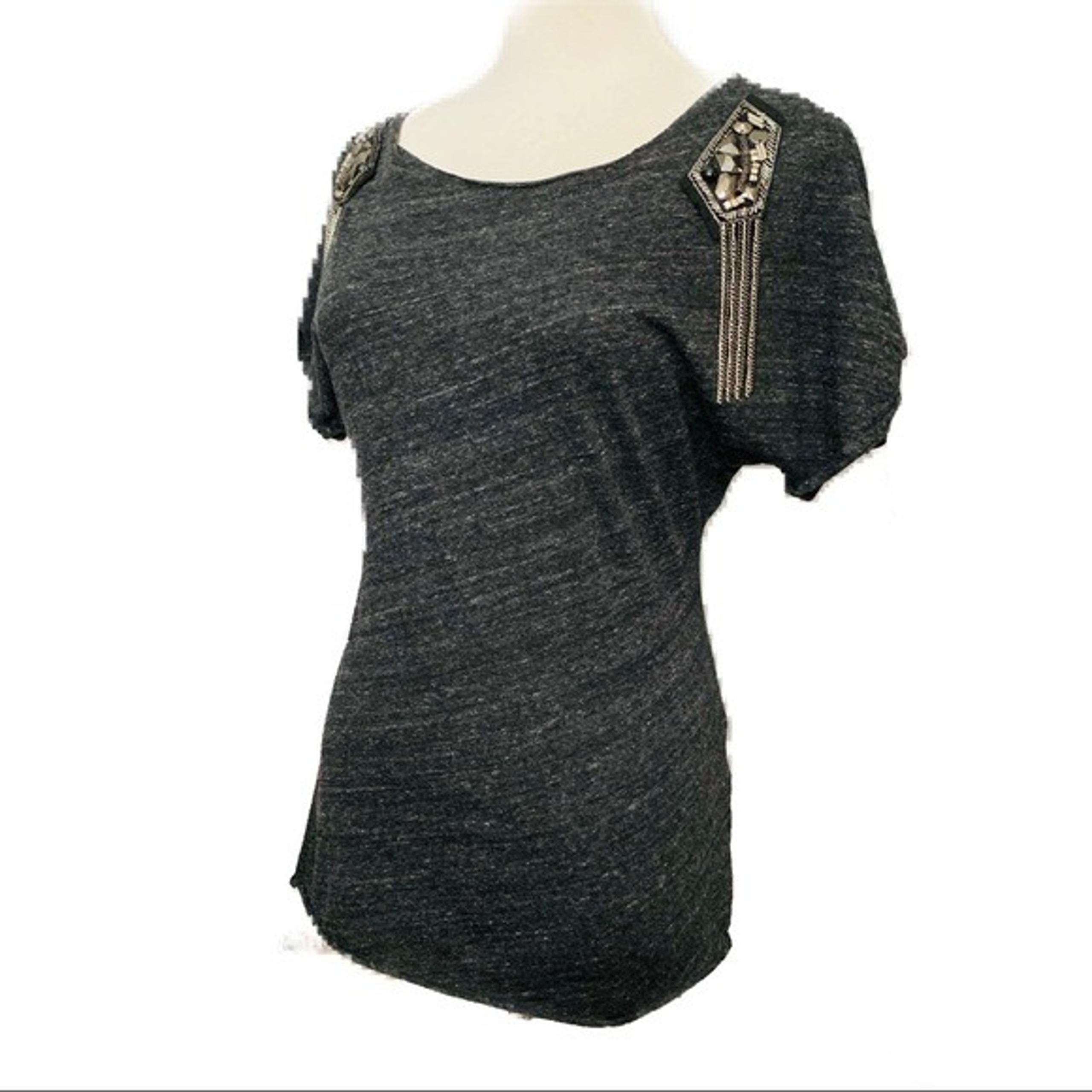 Romeo & Juliet Couture Gray Top