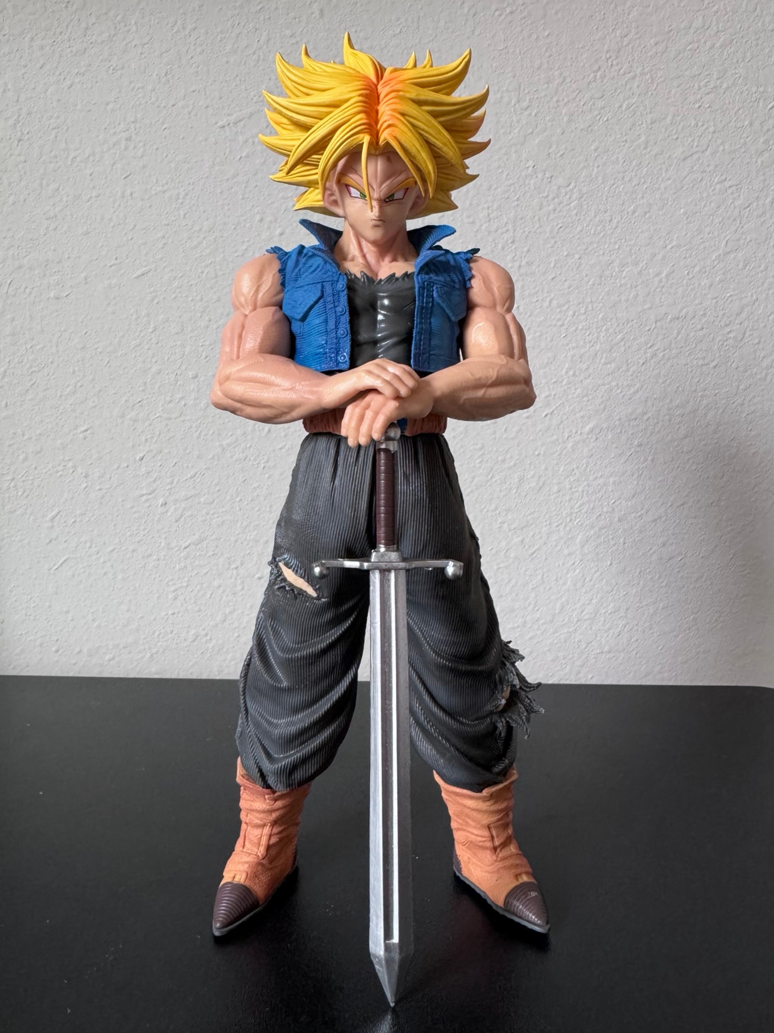 Trunks Action Figure (Dragon Ball Z)