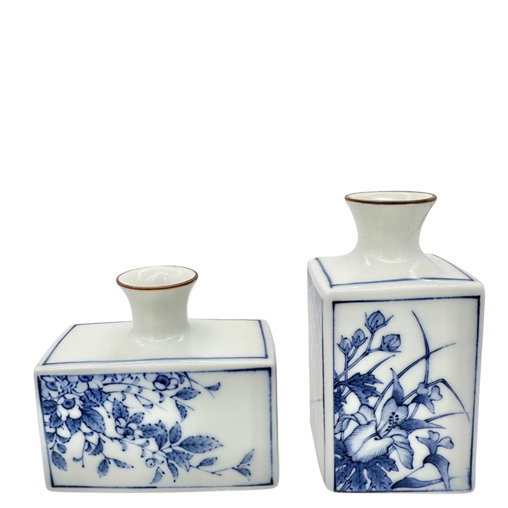 Vintage Japanese Floral Tea Caddy and Flower Vase 4 inch White Blue #6314-37
