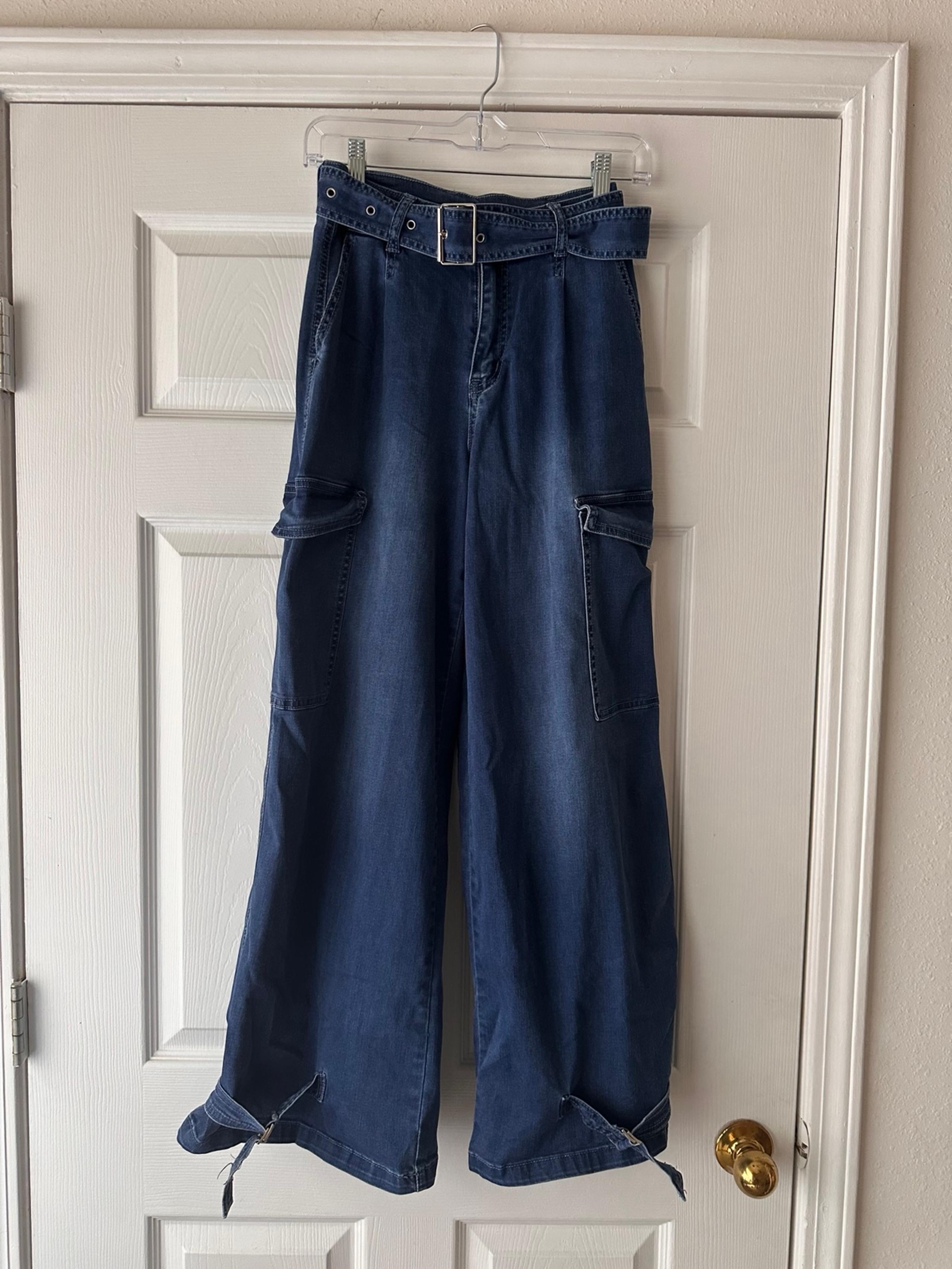 Fashion Nova Blue Wide Leg Jeans size 1